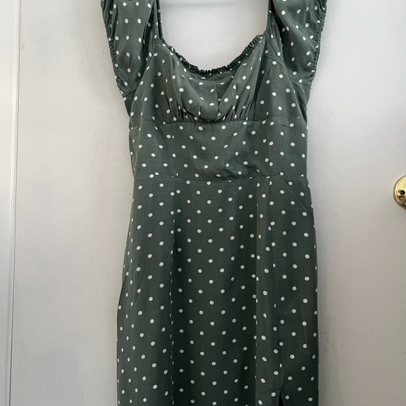AEROPOSTALE casual Printed Square -Neck Fit & Flare Mini Dress, Green Polka Dot - Picture 4 of 13